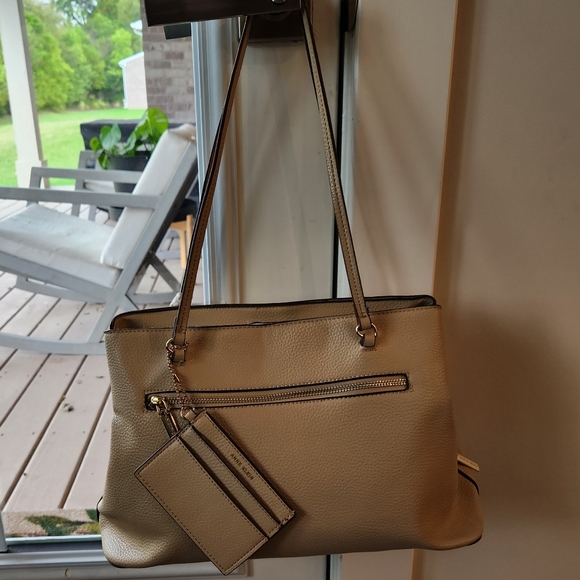 Classy Anne Klein Bag Clutch Purse Cream with Wallet and Pretty Tie - Picture 3 of 16